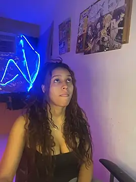 Snapshot of lunauzumaki chatting on 25, 6, 2026 lunauzumaki online show from 25, 6, 2026