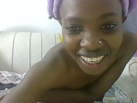 Snapshot of littlefrankie chatting on 20, 6, 2026 littlefrankie online show from 20, 6, 2026