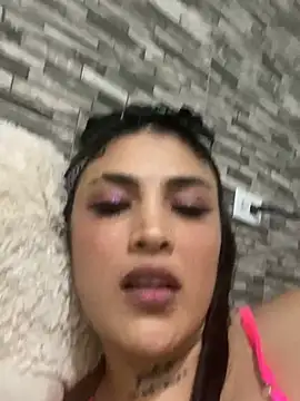 Salsa Seductre online show from 4, 7, 2026