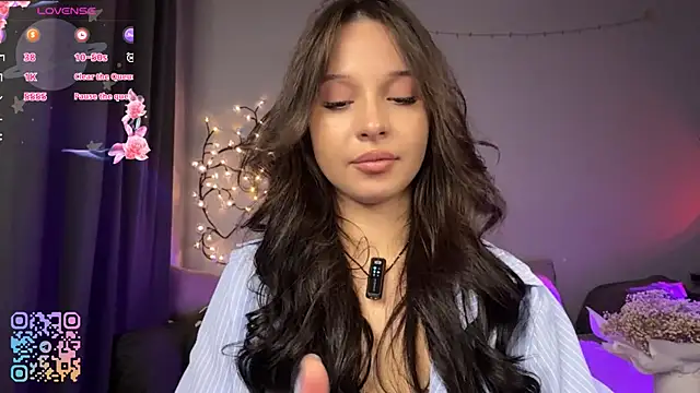 WeepyMoon online show from 28, 7, 2026
