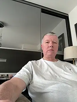 Snapshot of cumboy chatting on 8, 3, 2025 cumboy online show from 8, 3, 2025