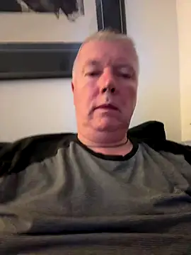 Snapshot of cumboy chatting on 9, 9, 2025 cumboy online show from 9, 9, 2025