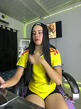 Snapshot of Lesly_Cute_ chatting on 19, 6, 2026 Lesly Cute online show from 19, 6, 2026
