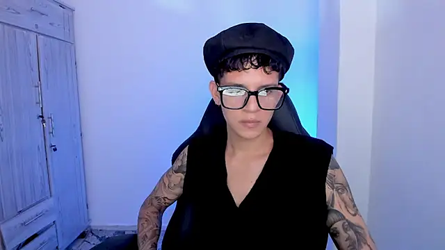 tylerrnova online show from 4, 7, 2026