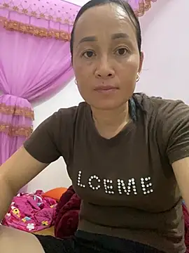 Snapshot of Loly_hana chatting on 18, 6, 2026 Loly hana online show from 18, 6, 2026