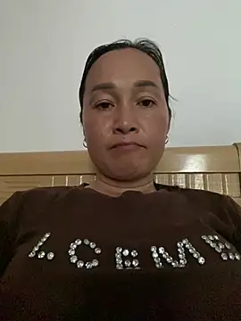 Snapshot of Loly_hana chatting on 2, 8, 2026 Loly hana online show from 2, 8, 2026