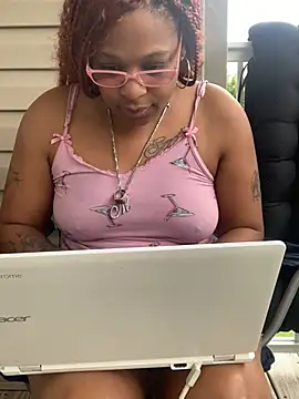 Snapshot of HypnotiqVibez chatting on 25, 7, 2026 HypnotiqVibez online show from 25, 7, 2026