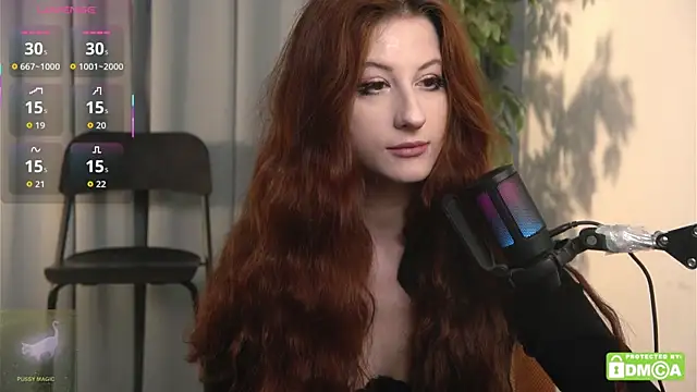 Snapshot of CatyPurrrrr chatting on 4, 7, 2026 CatyPurrrrr online show from 4, 7, 2026