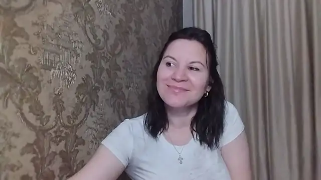 Snapshot of Lauralison chatting on 13, 7, 2026 Lauralison online show from 13, 7, 2026
