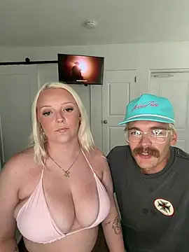 Blondebarbie21 online show from 26, 6, 2026