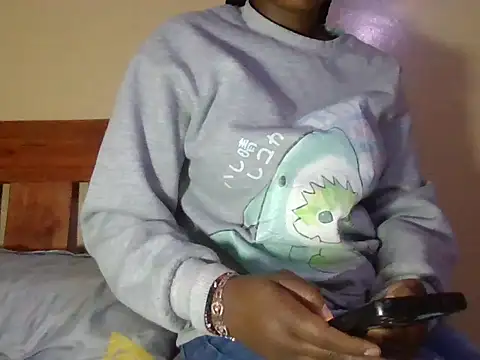Snapshot of Priscay chatting on 17, 7, 2026 Priscay online show from 17, 7, 2026