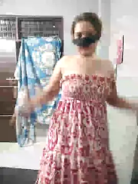 Snapshot of king_queen69 chatting on 16, 7, 2026 king queen69 online show from 16, 7, 2026