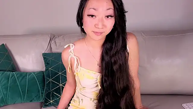 MySweetSofie online show from 8, 9, 2025