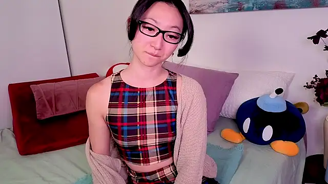 MySweetSofie online show from 5, 4, 2026