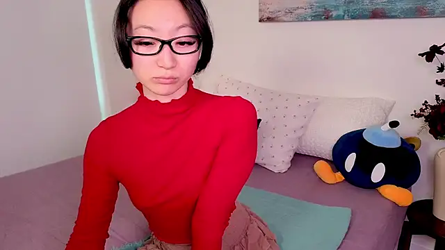 MySweetSofie online show from 13, 4, 2026