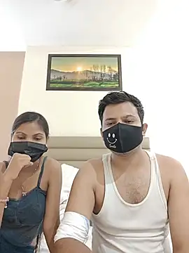 Snapshot of couple_ss chatting on 14, 7, 2026 couple ss online show from 14, 7, 2026