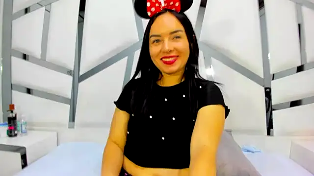 Violett Bliss online show from 8, 8, 2026