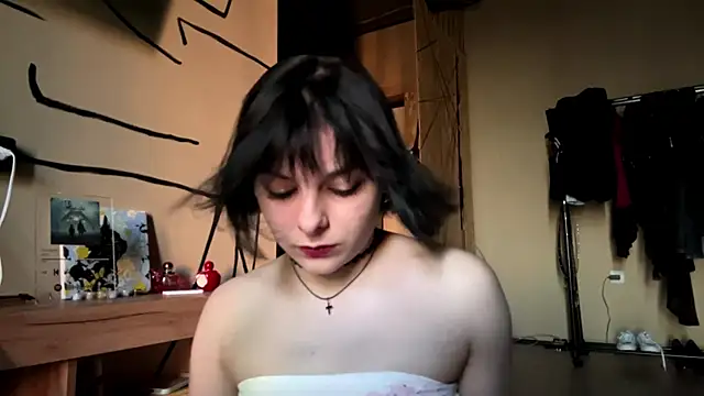 Snapshot of Reeegina chatting on 23, 6, 2026 Reeegina online show from 23, 6, 2026