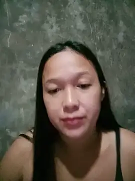 Snapshot of urwomaninlove chatting on 30, 6, 2026 urwomaninlove online show from 30, 6, 2026