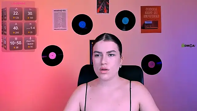 emma dark   online show from 25, 6, 2026