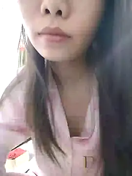 Snapshot of -Evador- chatting on 5, 7, 2026 -Evador- online show from 5, 7, 2026