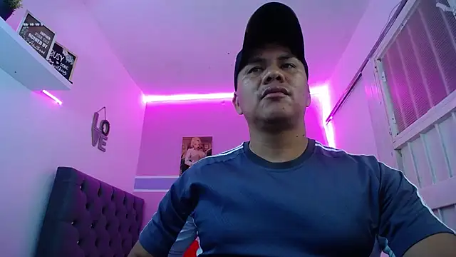 Snapshot of fuego_moro chatting on 26, 6, 2026 fuego moro online show from 26, 6, 2026