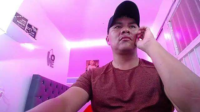 Snapshot of fuego_moro chatting on 30, 6, 2026 fuego moro online show from 30, 6, 2026