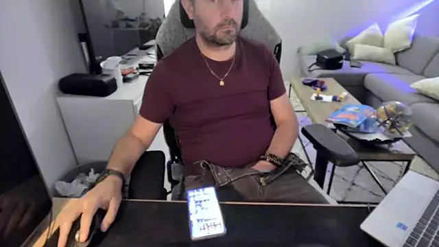 Snapshot of pc92160 chatting on 31, 7, 2026 pc92160 online show from 31, 7, 2026