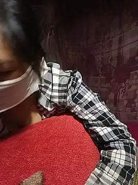 Hiha-nn online show from 4, 8, 2026