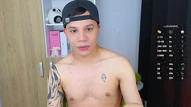 Snapshot of Im_Marco_ chatting on 2, 7, 2026 Im Marco online show from 2, 7, 2026