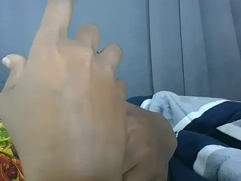 hot-peaches22 online show from 27, 7, 2026