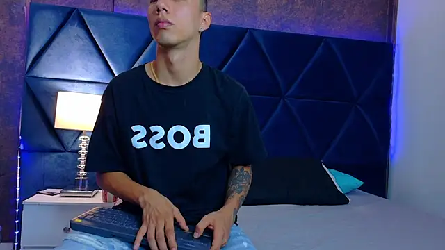 JustynSanshi online show from 7, 7, 2026