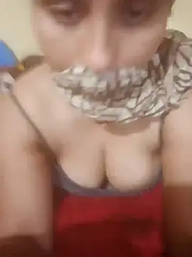 Snapshot of Gayatrthakur00000 chatting on 30, 6, 2026 Gayatrthakur00000 online show from 30, 6, 2026