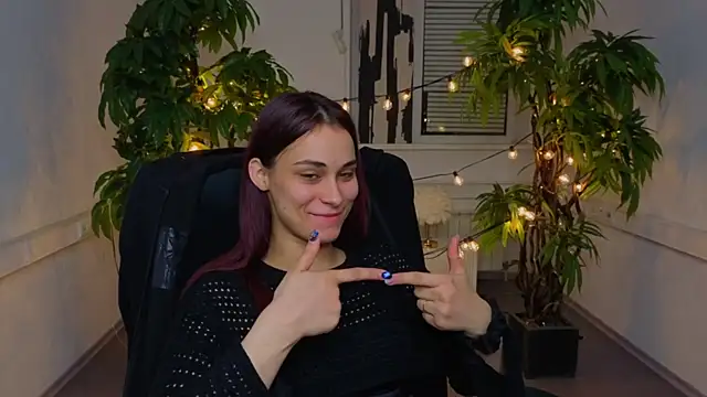 NovaleeBenson online show from 6, 7, 2026