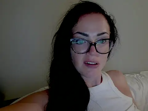Call me Sugar  online show from 3, 7, 2026