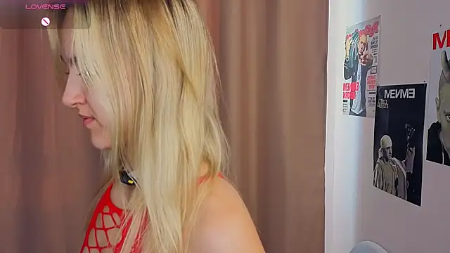 MaryVexx online show from 23, 7, 2026