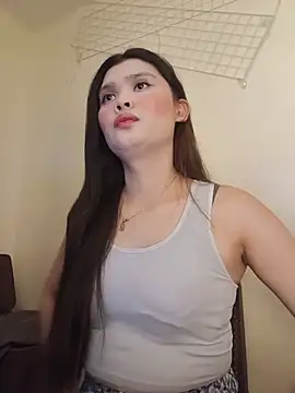 hugecock belle online show from 4, 7, 2026