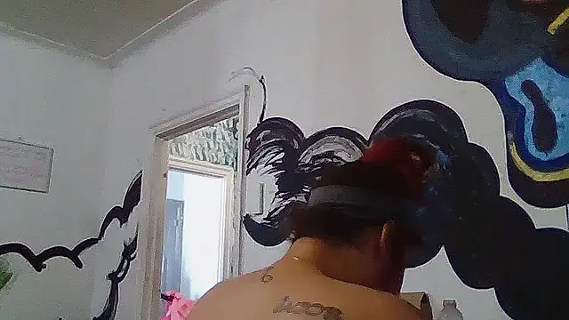 Snapshot of imisamoore69 chatting on 1, 11, 2025 imisamoore69 online show from 1, 11, 2025