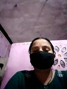 Snapshot of Sexyrani9589 chatting on 25, 7, 2026 Sexyrani9589 online show from 25, 7, 2026