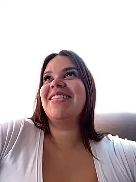 Snapshot of AliceStarshine chatting on 15, 2, 2025 AliceStarshine online show from 15, 2, 2025