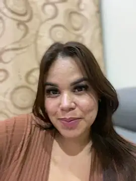 Snapshot of AliceStarshine chatting on 7, 3, 2025 AliceStarshine online show from 7, 3, 2025