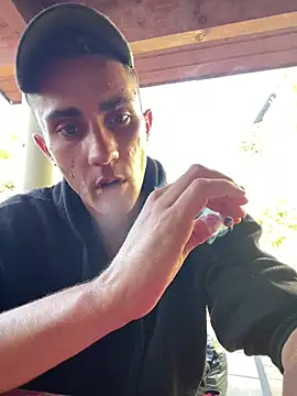 AlexitoTrendy22 online show from 5, 7, 2026