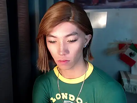 Snapshot of urasianfairyxx chatting on 7, 7, 2026 urasianfairyxx online show from 7, 7, 2026