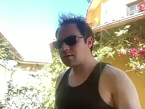 Snapshot of tiagocortazar_ chatting on 10, 7, 2026 tiagocortazar online show from 10, 7, 2026
