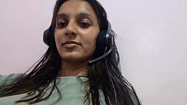 Snapshot of siinderellaa chatting on 6, 7, 2026 siinderellaa online show from 6, 7, 2026