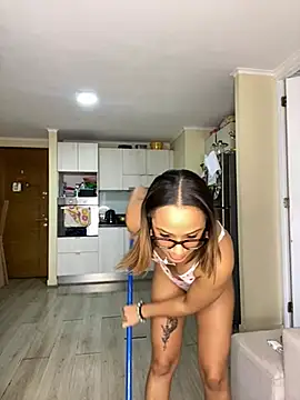 Snapshot of amaia_santorini chatting on 15, 7, 2026 amaia santorini online show from 15, 7, 2026