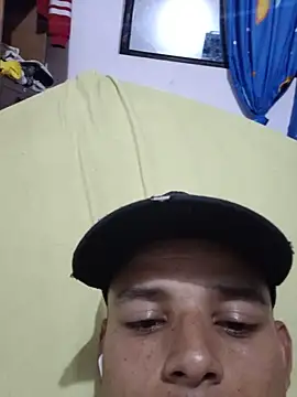 davidflz95 online show from 14, 7, 2026