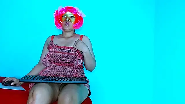 scarlethot190 online show from 15, 7, 2026