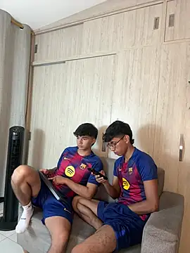 Snapshot of BABYYcouple chatting on 8, 8, 2026 BABYYcouple online show from 8, 8, 2026