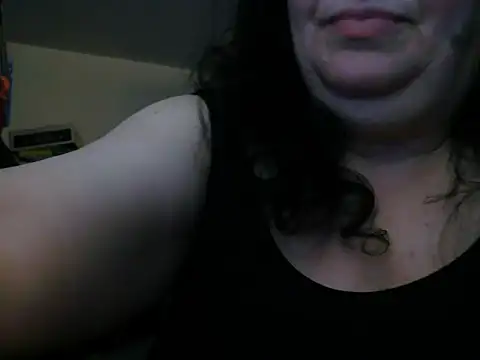 Snapshot of shadowdashlyla chatting on 10, 7, 2026 shadowdashlyla online show from 10, 7, 2026